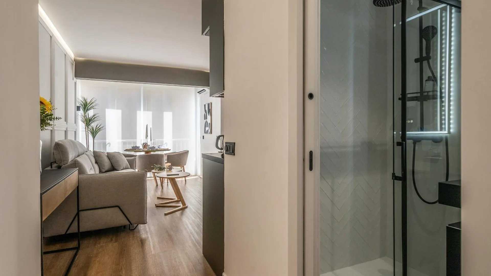 Xpce Luxury Suite In Malagueta Beach Malaga